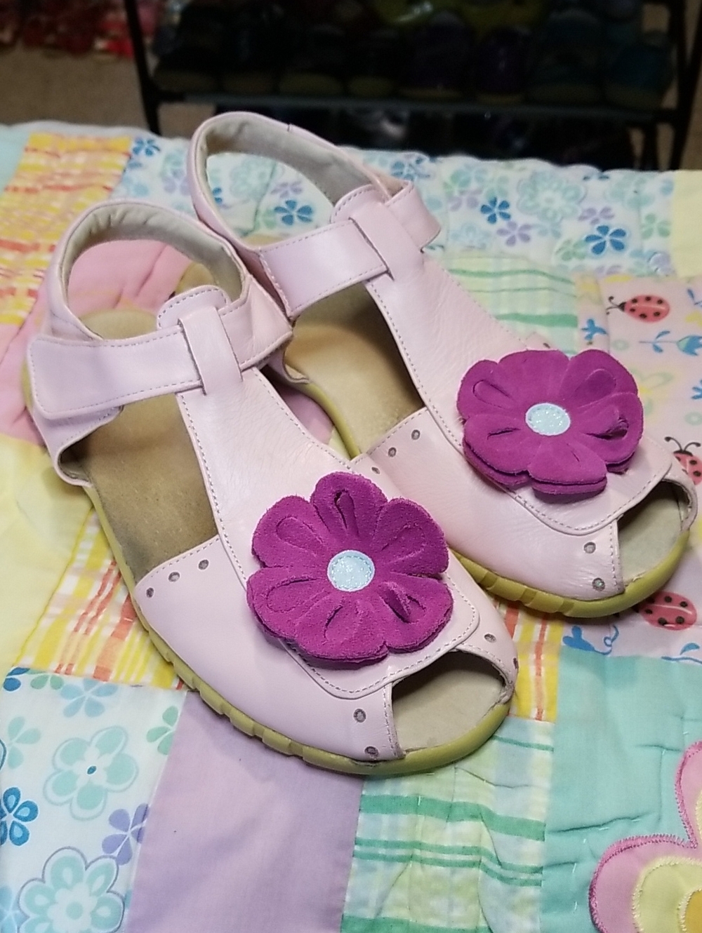 Livie & Luca Pink Leather Sandals with Magenta Suede Flowers HTF 4 Youth Blooms
